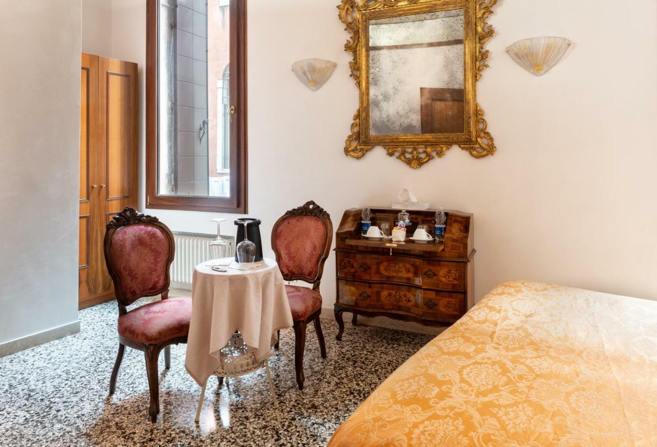 Luxury Venetian Rooms Bagian luar foto
